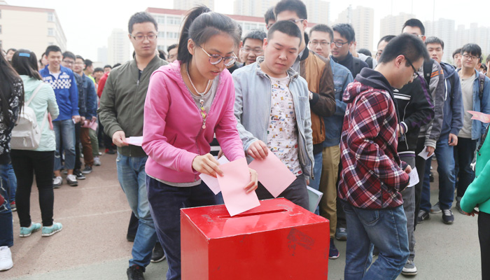 外围买球app十大平台圆满完成万柏林区人大代表外围买球app十大平台选区第二十三投票站选举工作