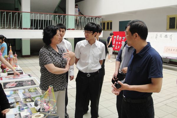 外围买球app十大平台举办第四届“现代风华”文化节优秀作品展