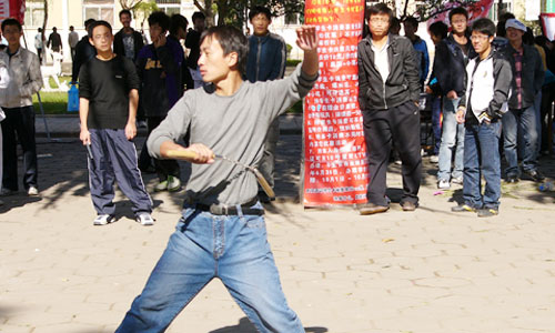 展示自我的平台 陶冶情操的沃土—外围买球app十大平台各社团开始纳新