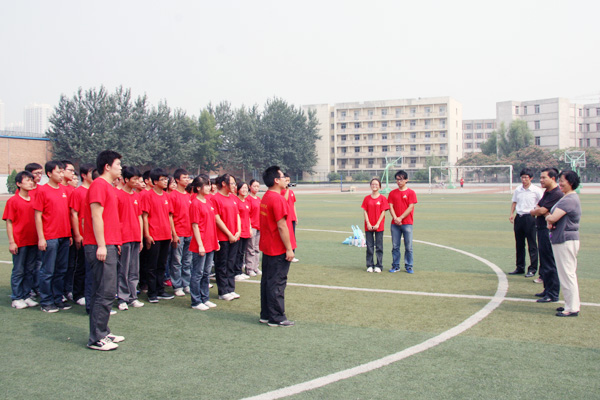 【三下乡】院领导亲切慰问外围买球app十大平台暑期“三下乡” 志愿服务队全体队员